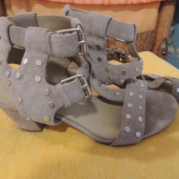 Suede sandals - Picture 5 of 5